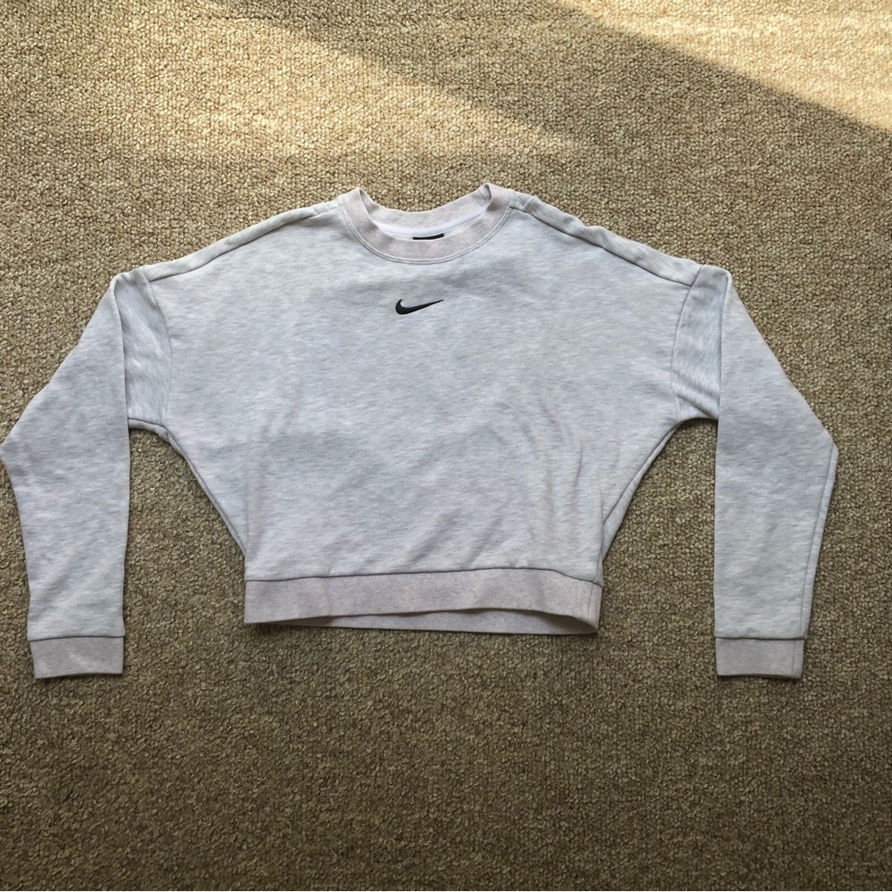Nike Dri-Fit Cropped Open Back Crew Neck